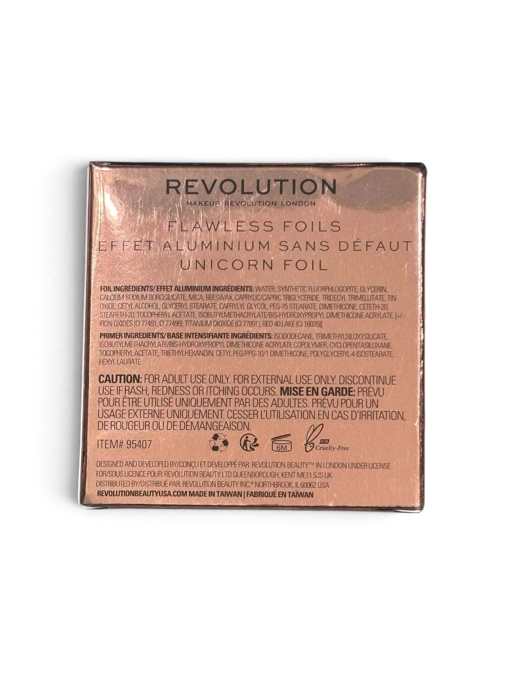 Makeup Revolution Flawless Foils Eyeshadows with Primer Bundle - Picture 4 of 4